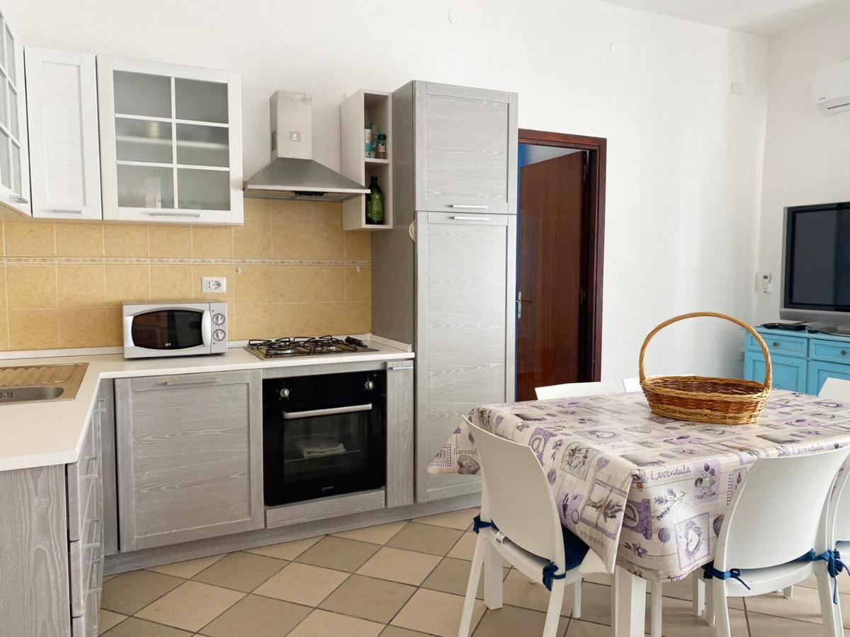 I Fenicotteri - Appartamenti Sul Mare Calasetta Exterior photo