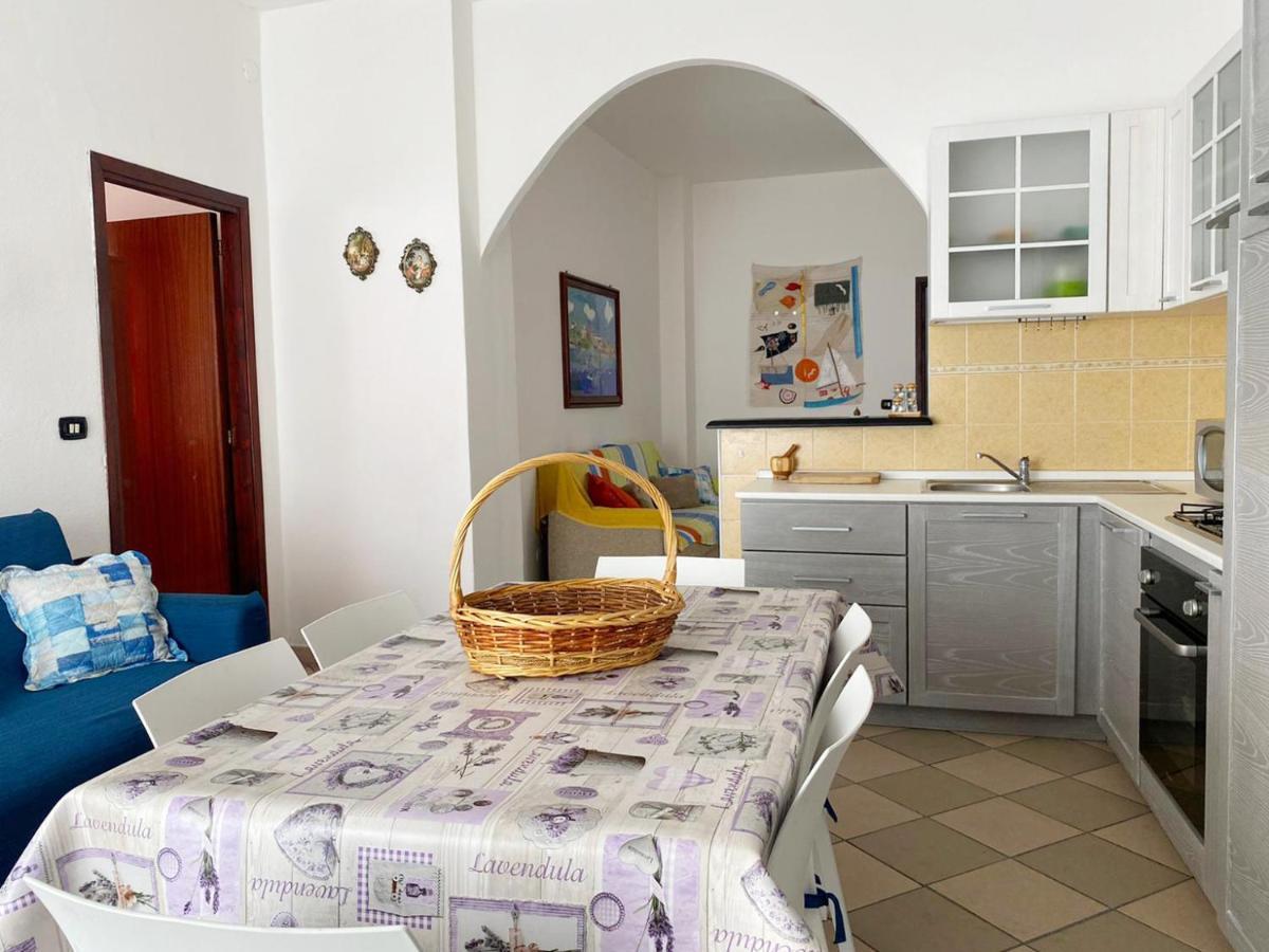 I Fenicotteri - Appartamenti Sul Mare Calasetta Exterior photo